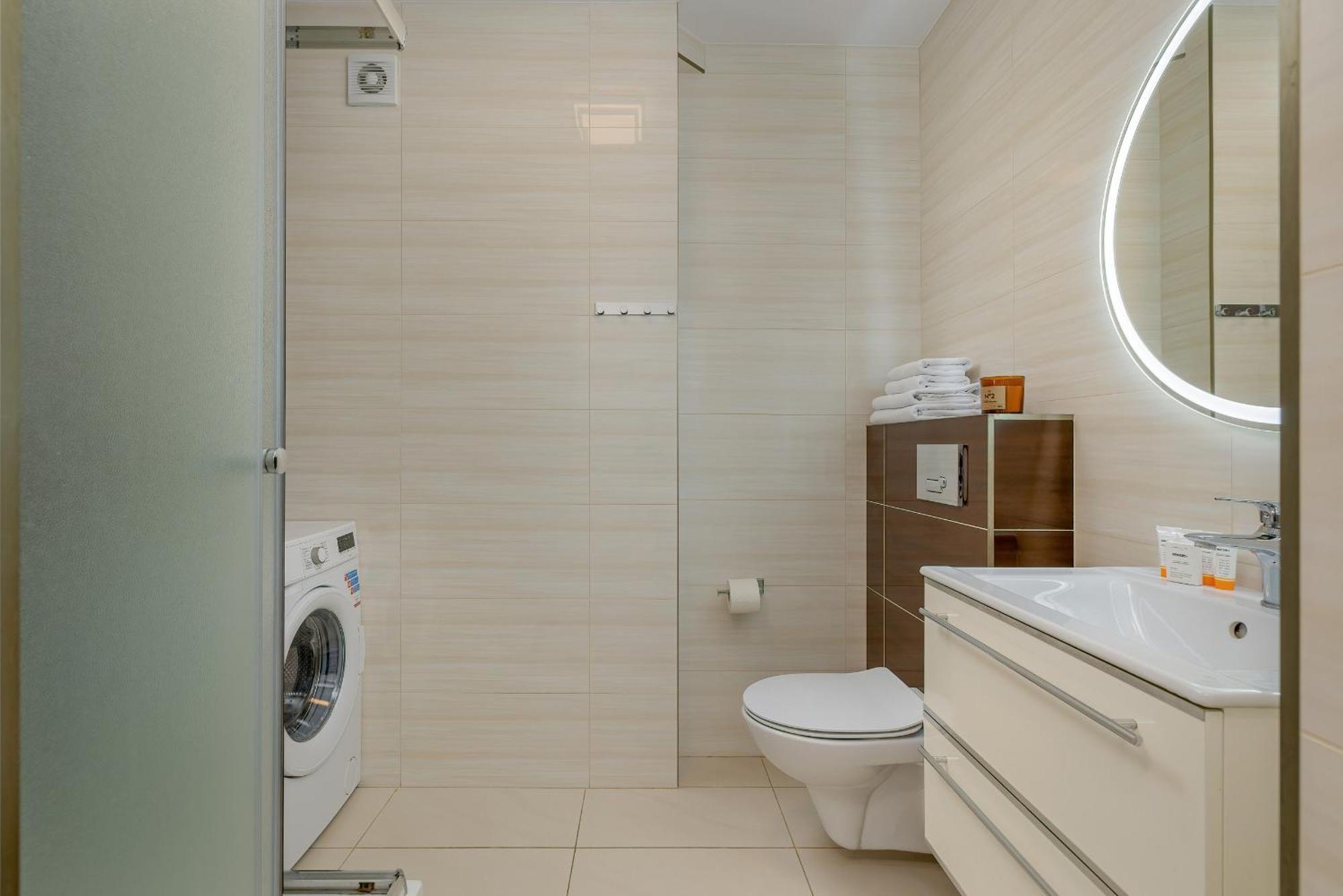 Family Apartments Herberta With Terrace And Parking By Rent Like Home シフィノウイシチェ エクステリア 写真
