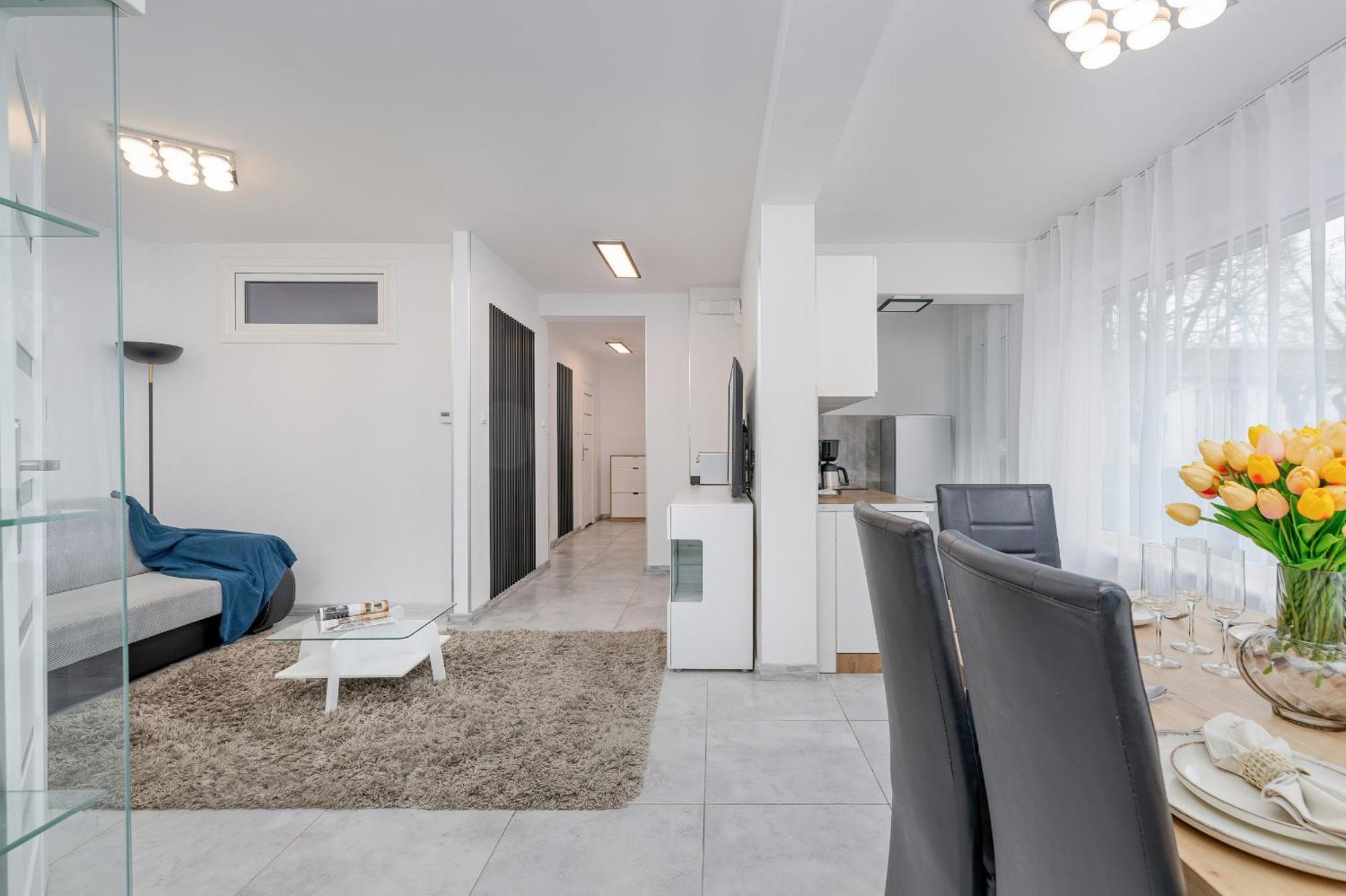 Family Apartments Herberta With Terrace And Parking By Rent Like Home シフィノウイシチェ エクステリア 写真