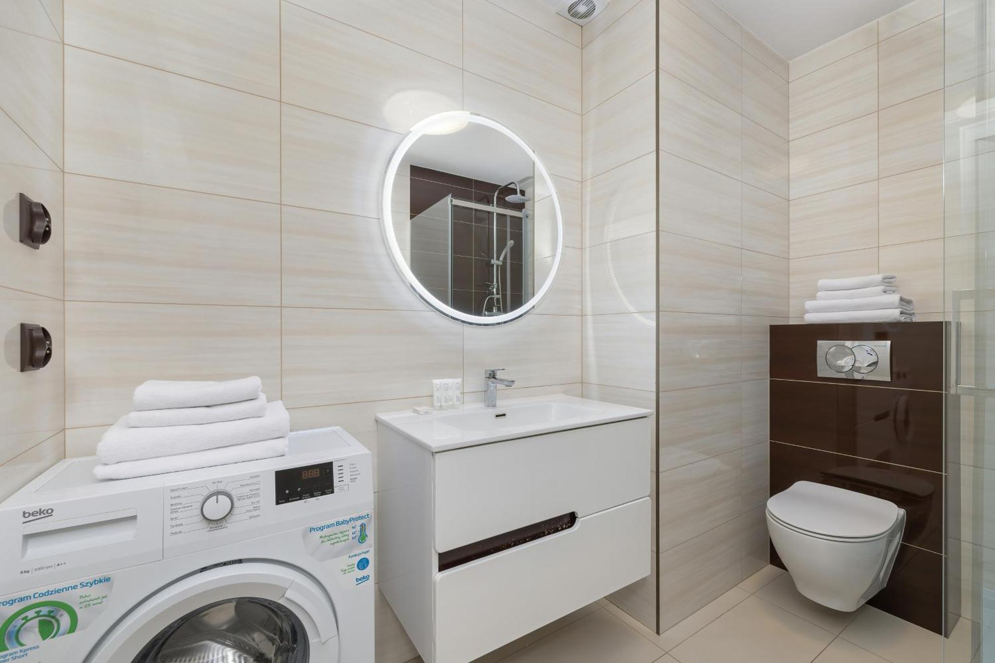 Family Apartments Herberta With Terrace And Parking By Rent Like Home シフィノウイシチェ エクステリア 写真
